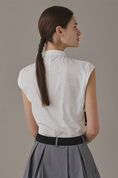 AIRY SLEEVELESS TOP - White