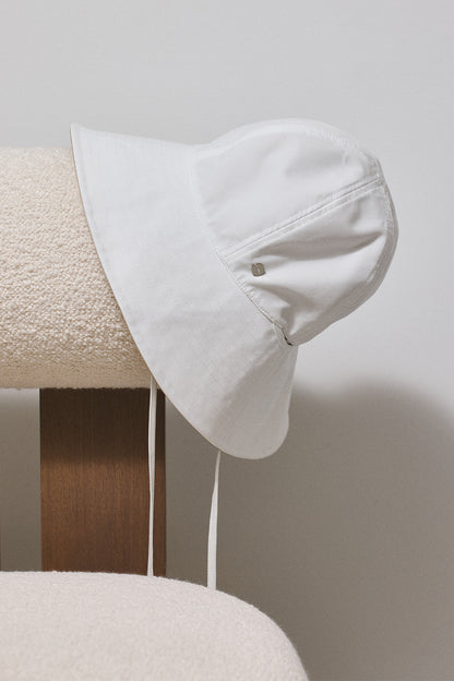 AMBIENT SUN HAT - White