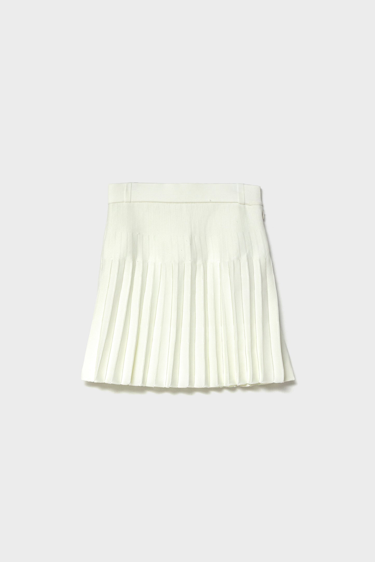 RECYCLED SMOOTH-KNIT PLEATS - White