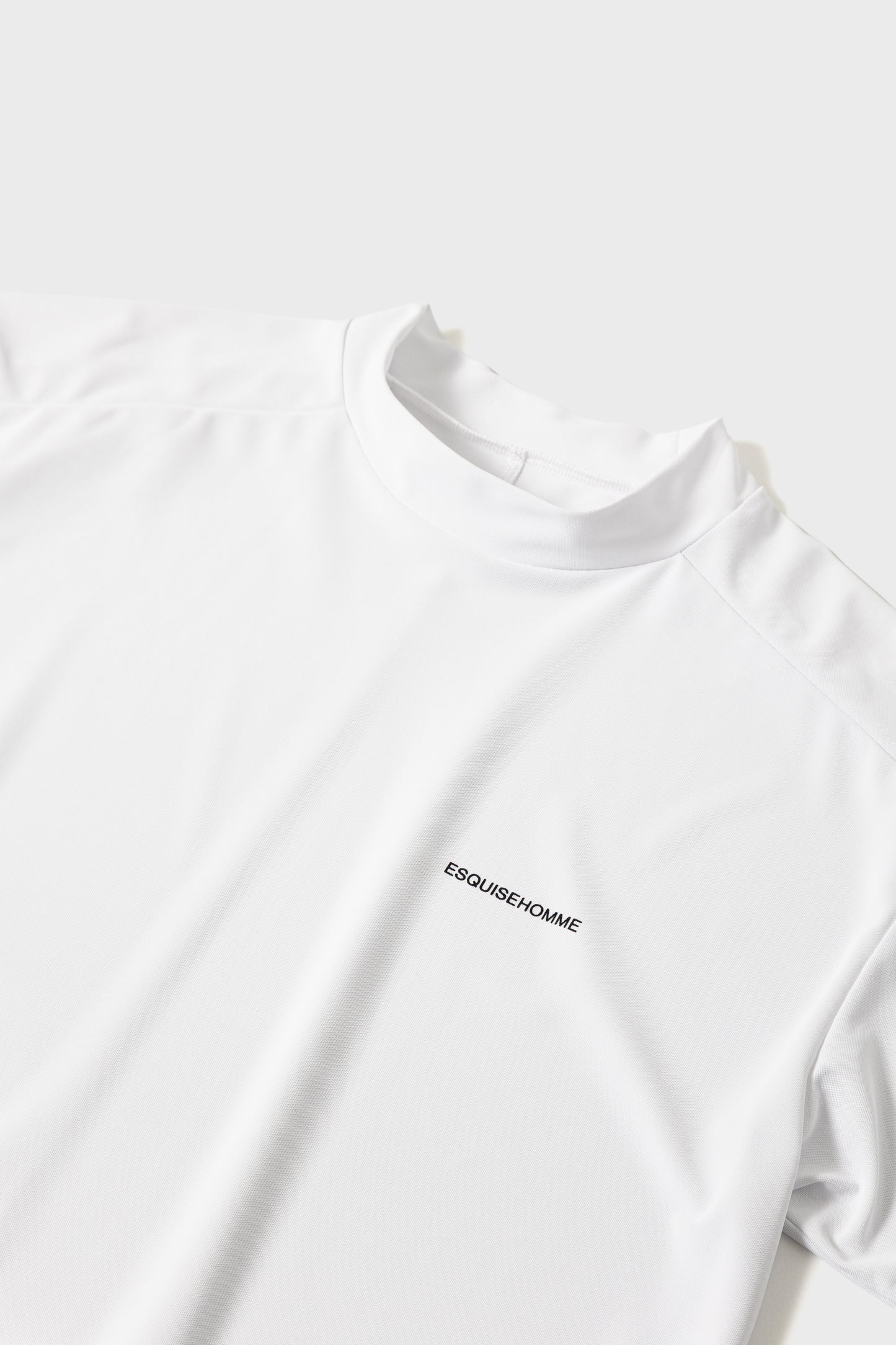 CLASSIC MOCKNECK TOP - White