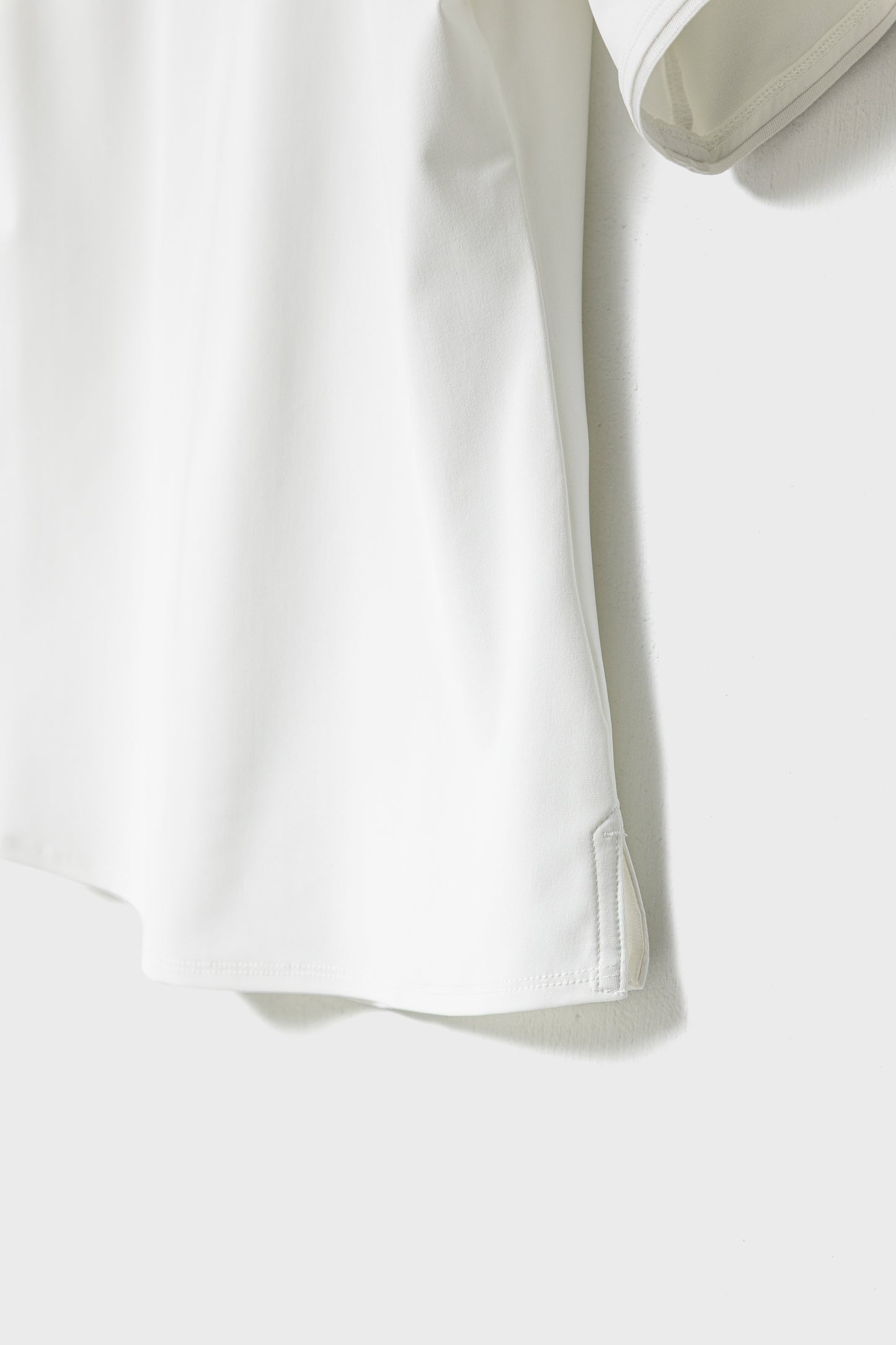 MODERN ZIP POLO - White