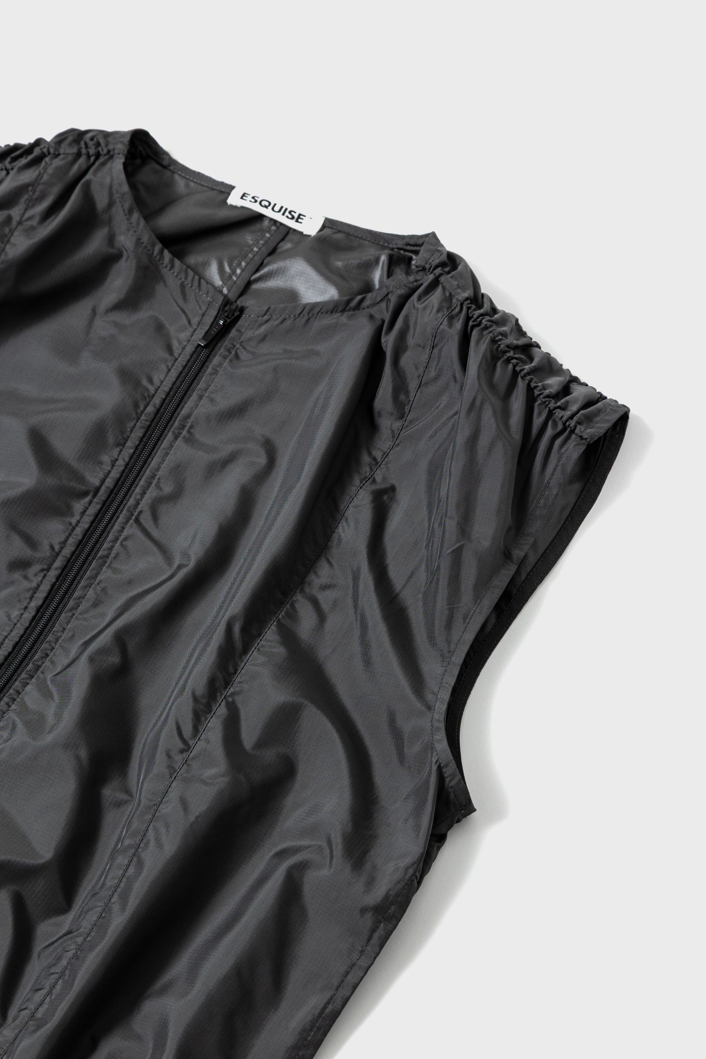 GATHER RIP LIGHT VEST - Charcoal