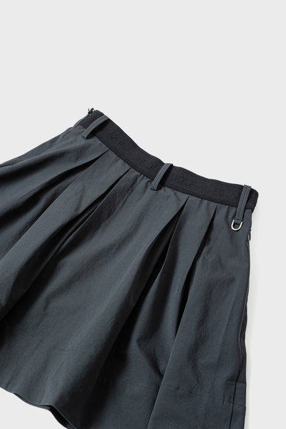 ROMAN FLARE SKIRT - Black