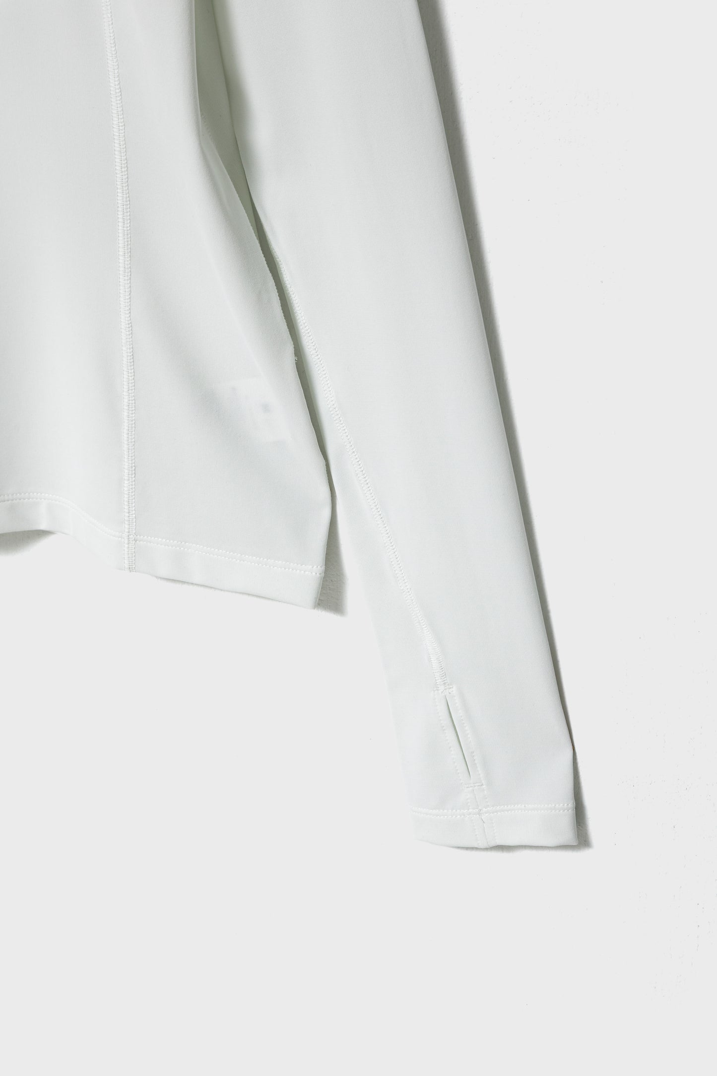 Trubeaute® SKIN VEIL MOCK FEMME - White